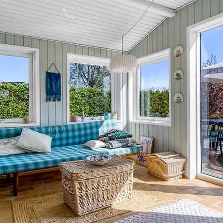 Arnkil - 250m From The Sea By Interhome Hejls